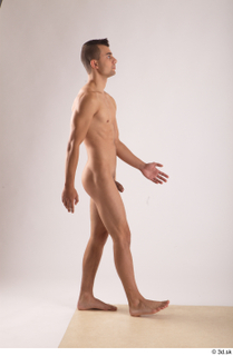 Colin  1 nude side walking whole body 0001.jpg